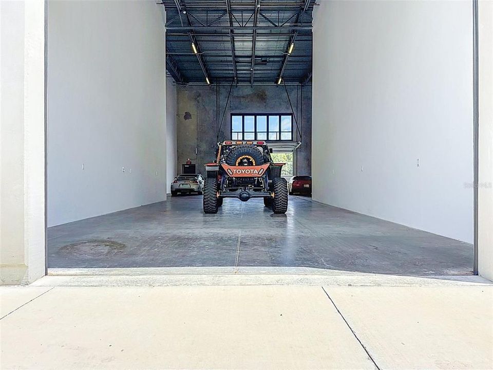 En Venta: $1,299,900 (0 camas, 0 baños, 2296 Pies cuadrados)