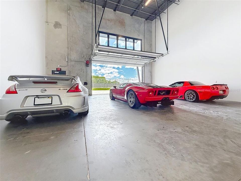 En Venta: $1,299,900 (0 camas, 0 baños, 2296 Pies cuadrados)