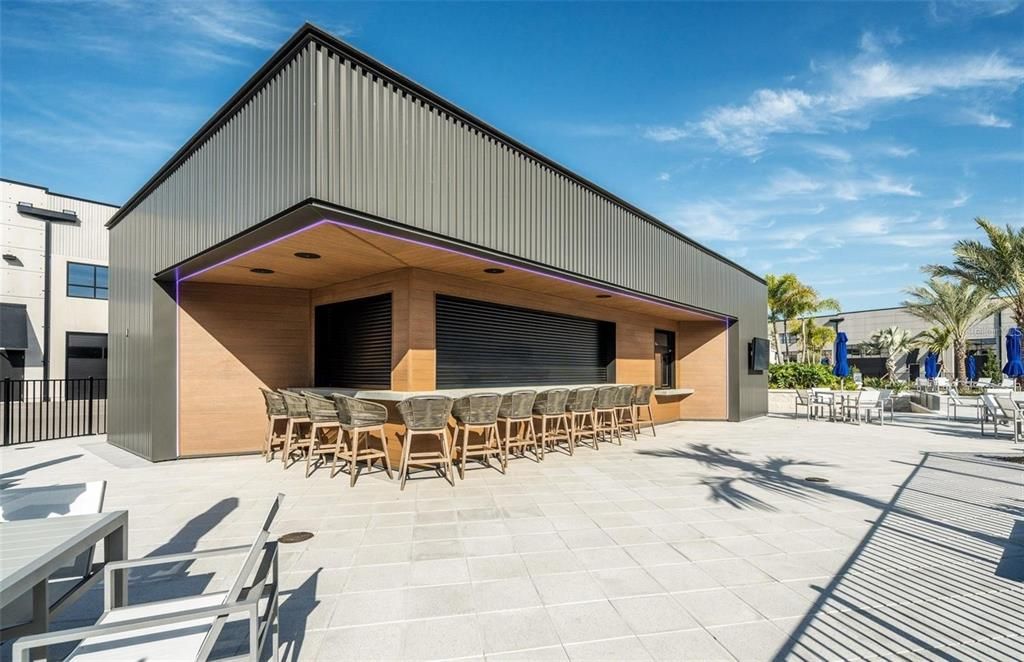 En Venta: $1,299,900 (0 camas, 0 baños, 2296 Pies cuadrados)