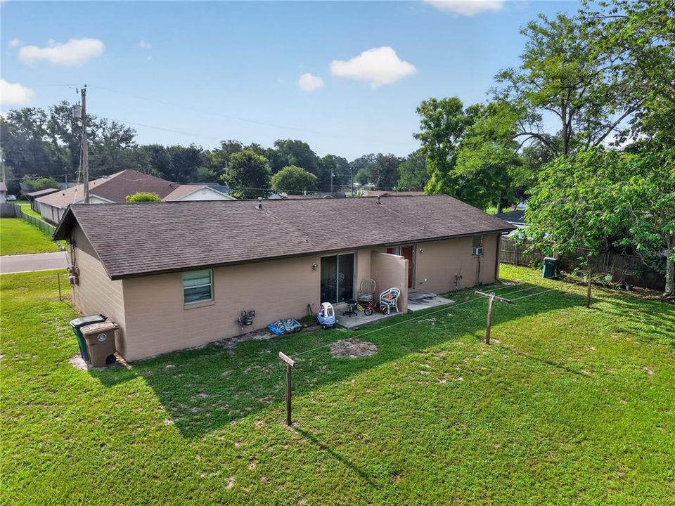 For Sale: $309,900 (8 beds, 0 baths, 1240 Square Feet)