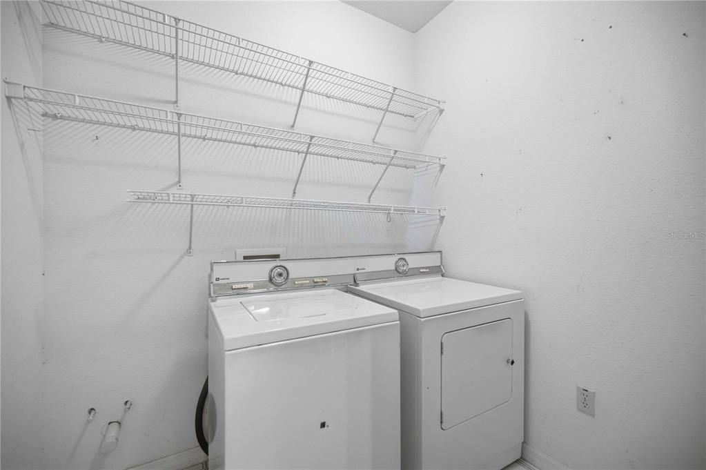For Sale: $330,000 (3 beds, 2 baths, 2165 Square Feet)