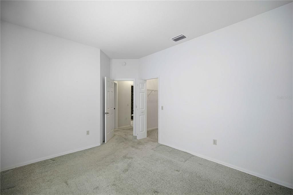 For Sale: $330,000 (3 beds, 2 baths, 2165 Square Feet)