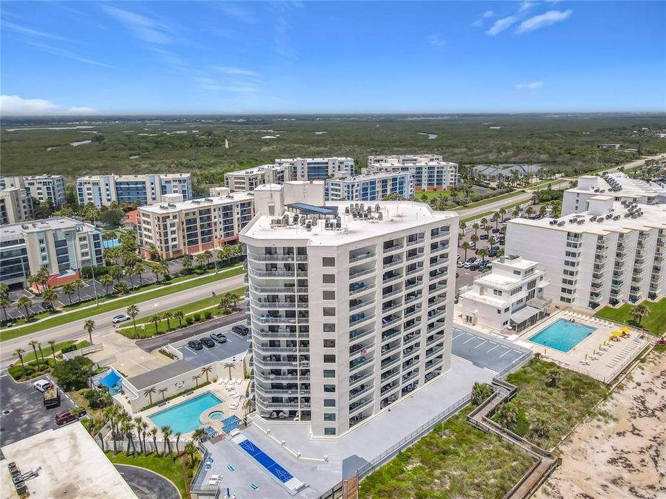На продажу: $418,999 (1 спален, 1 ванн, 1077 Квадратных фут)