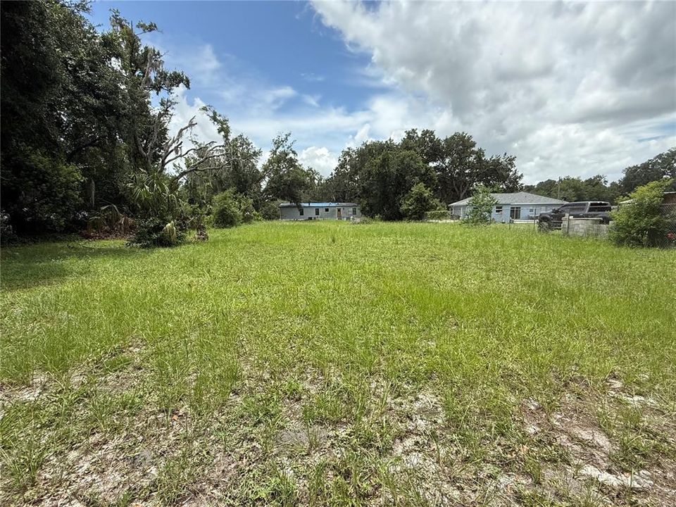 Activo con contrato: $224,900 (3 camas, 2 baños, 1548 Pies cuadrados)