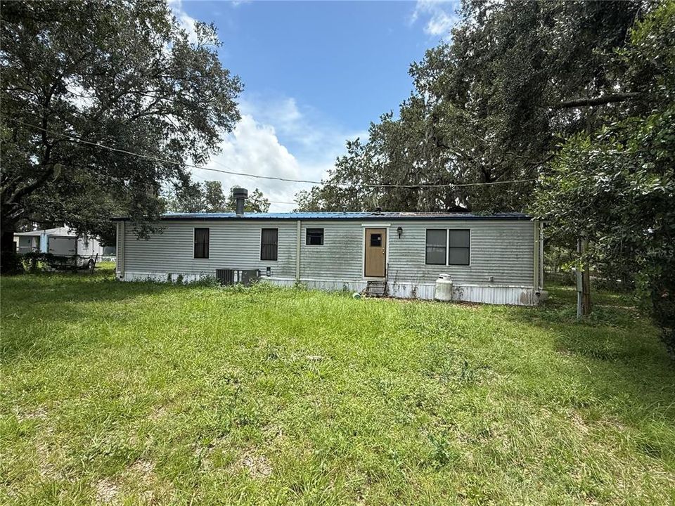 Activo con contrato: $224,900 (3 camas, 2 baños, 1548 Pies cuadrados)