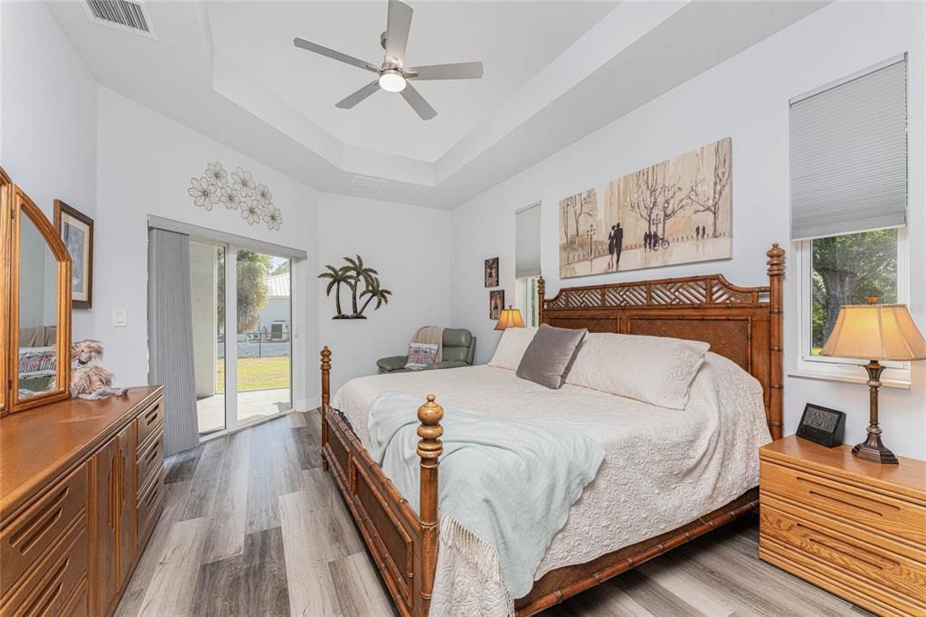 En Venta: $354,900 (3 camas, 2 baños, 1618 Pies cuadrados)