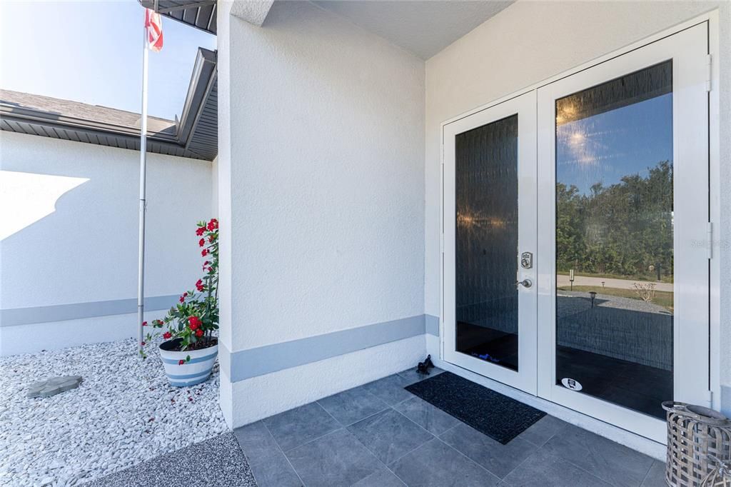 En Venta: $354,900 (3 camas, 2 baños, 1618 Pies cuadrados)
