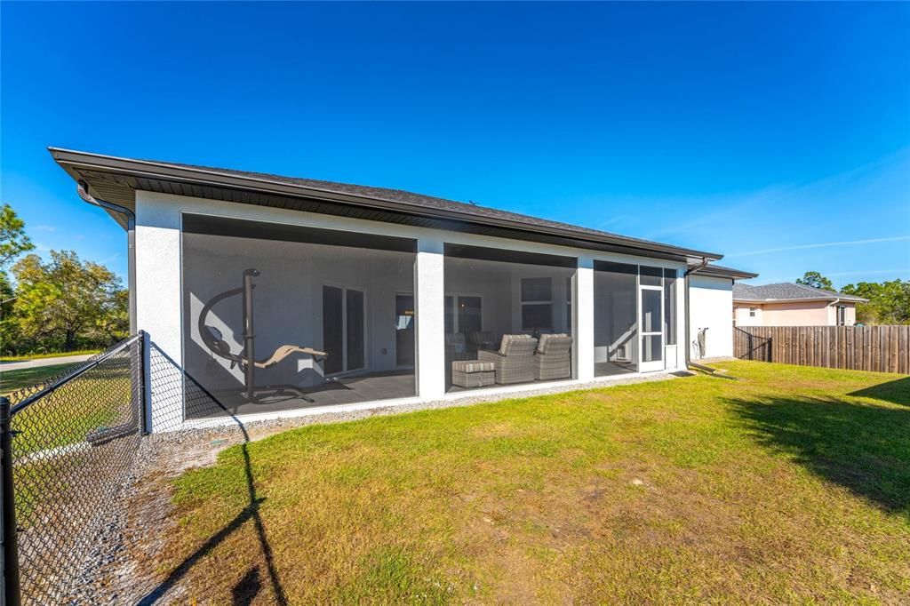 En Venta: $354,900 (3 camas, 2 baños, 1618 Pies cuadrados)