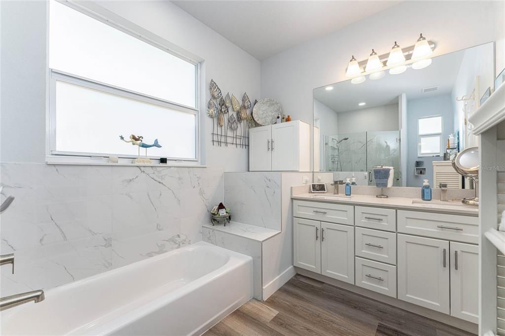En Venta: $354,900 (3 camas, 2 baños, 1618 Pies cuadrados)