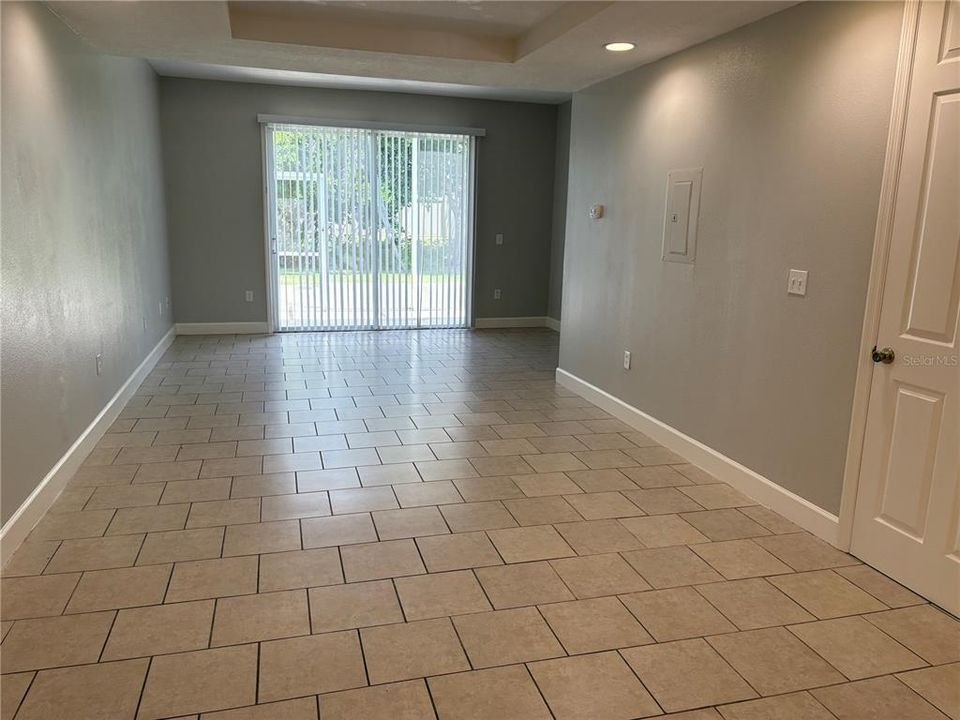 For Rent: $1,795 (3 beds, 2 baths, 1408 Square Feet)