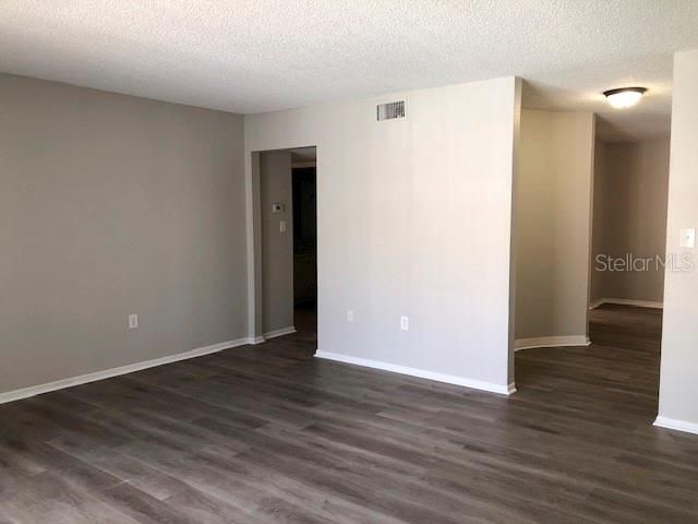 For Rent: $1,600 (2 beds, 2 baths, 1252 Square Feet)