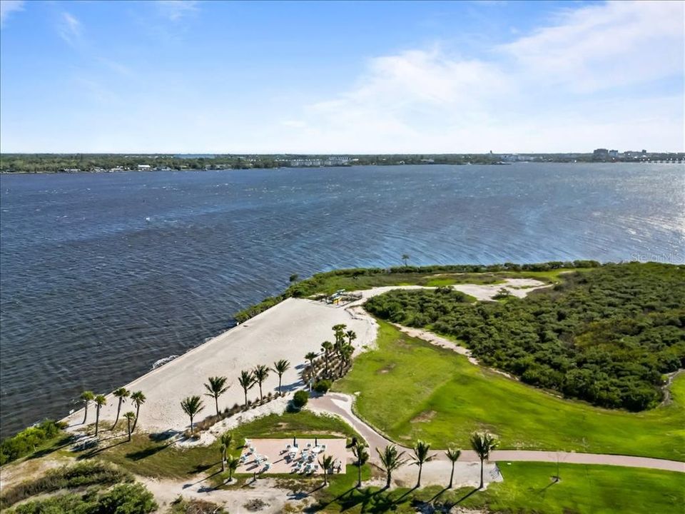 For Sale: $874,900 (3 beds, 2 baths, 2230 Square Feet)
