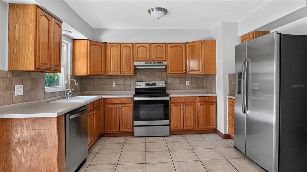 En Venta: $199,900 (3 camas, 2 baños, 1258 Pies cuadrados)