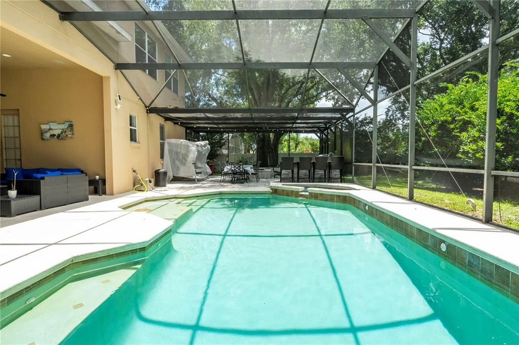 En Venta: $1,100,000 (5 camas, 4 baños, 2928 Pies cuadrados)