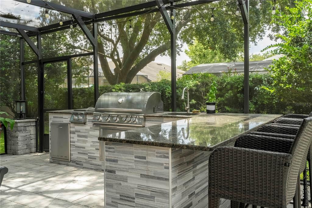 En Venta: $1,100,000 (5 camas, 4 baños, 2928 Pies cuadrados)