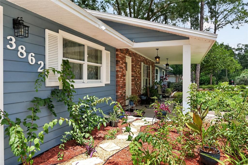 На продажу: $439,000 (3 спален, 2 ванн, 1664 Квадратных фут)