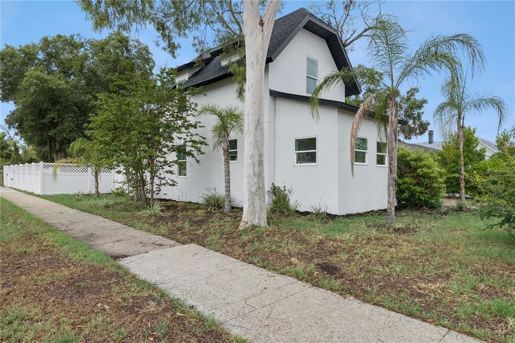 На продажу: $315,000 (3 спален, 2 ванн, 1408 Квадратных фут)
