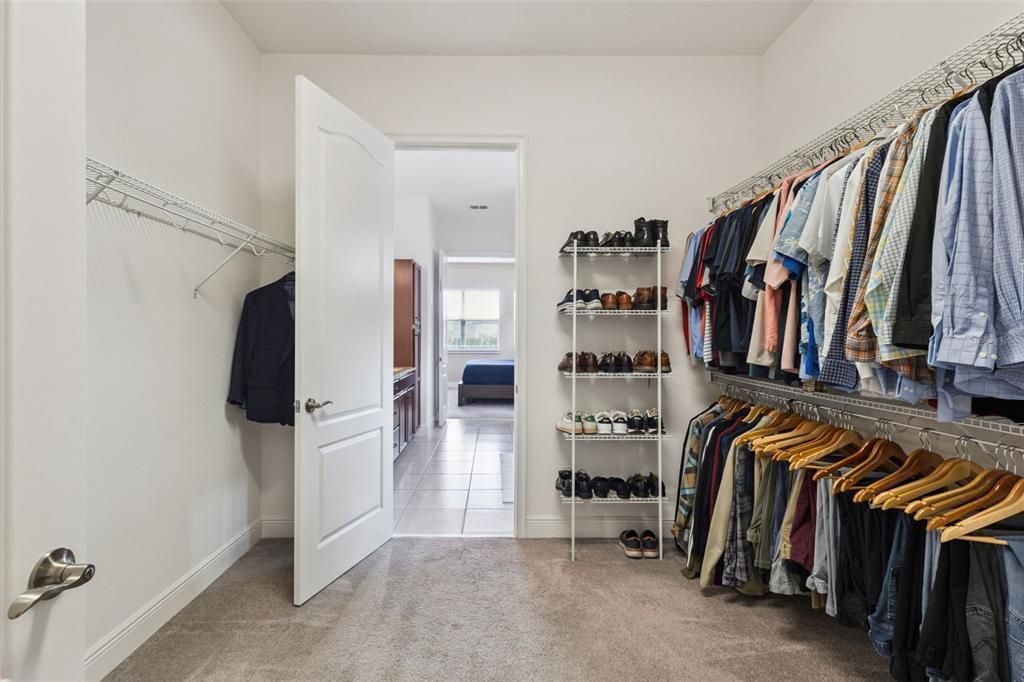 For Sale: $412,500 (3 beds, 2 baths, 1863 Square Feet)