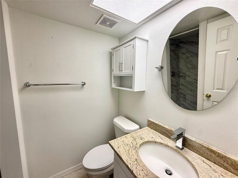 For Rent: $1,400 (2 beds, 2 baths, 1104 Square Feet)