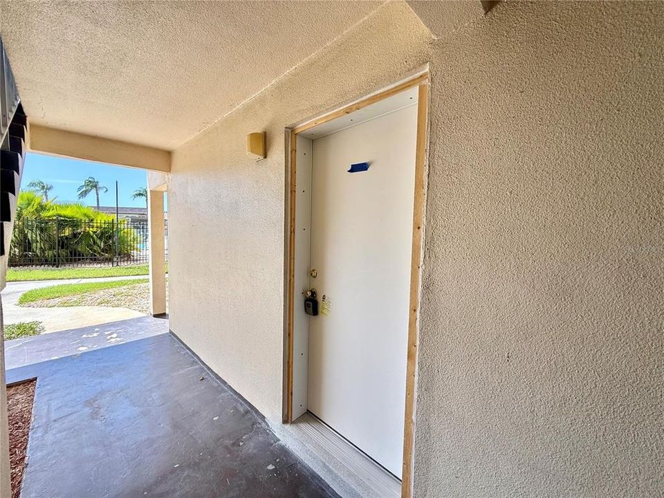 For Rent: $1,400 (2 beds, 2 baths, 1104 Square Feet)