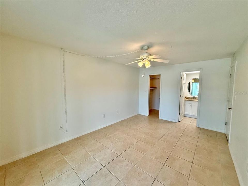 For Rent: $1,400 (2 beds, 2 baths, 1104 Square Feet)