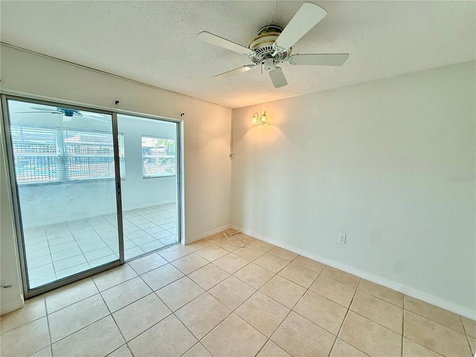 For Rent: $1,400 (2 beds, 2 baths, 1104 Square Feet)