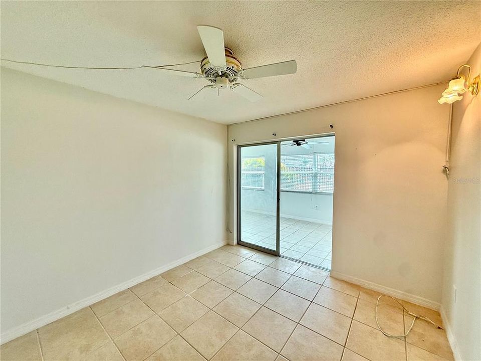 For Rent: $1,400 (2 beds, 2 baths, 1104 Square Feet)