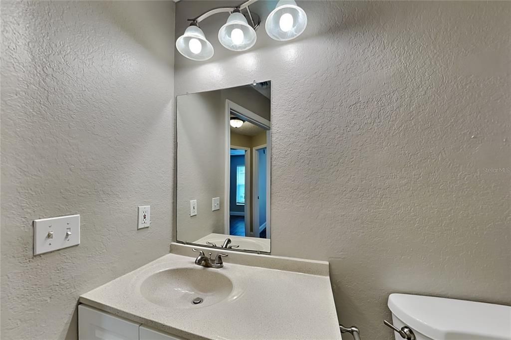 В аренду: $1,989 (3 спален, 2 ванн, 1130 Квадратных фут)