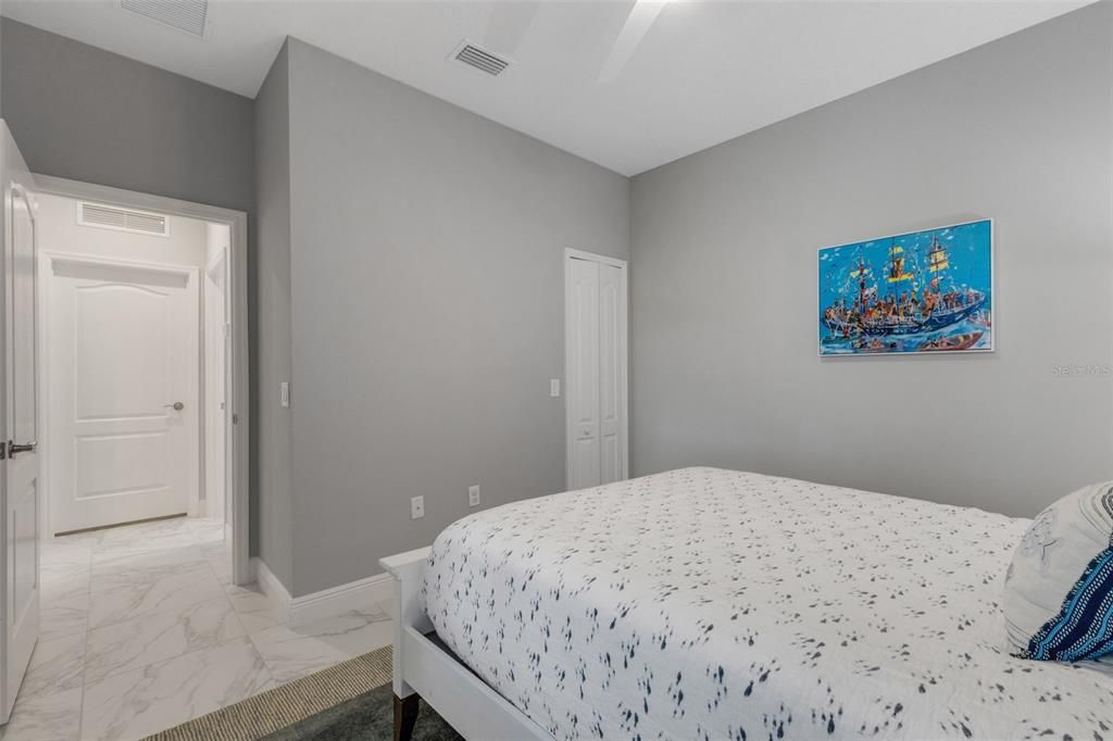 For Sale: $379,900 (2 beds, 2 baths, 1525 Square Feet)