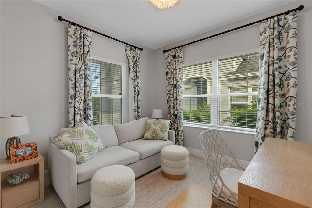 For Sale: $379,900 (2 beds, 2 baths, 1525 Square Feet)