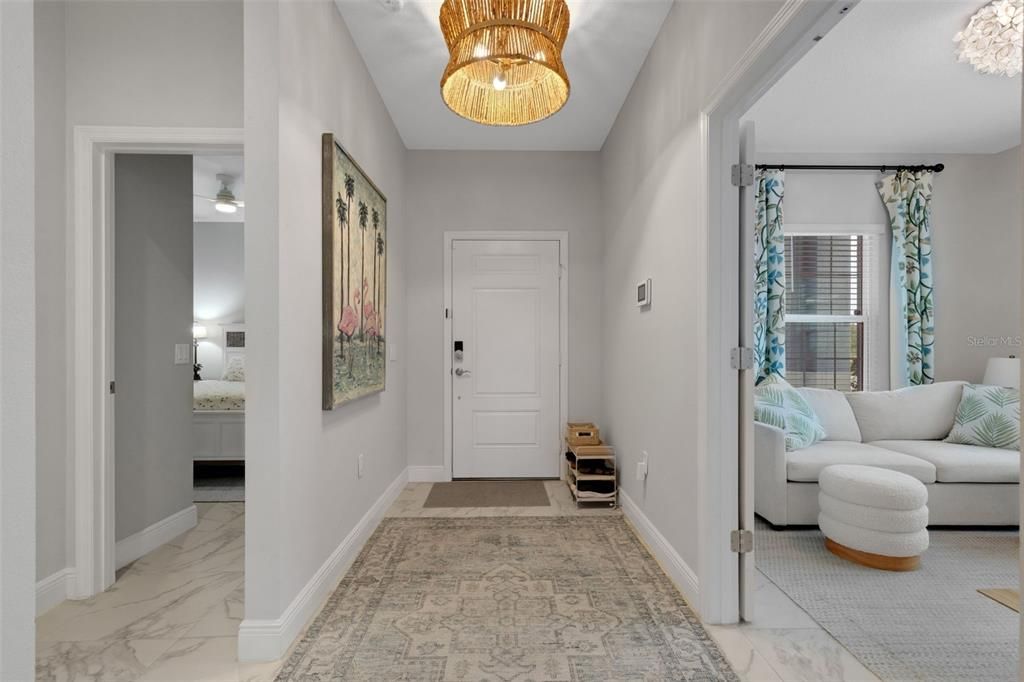For Sale: $379,900 (2 beds, 2 baths, 1525 Square Feet)