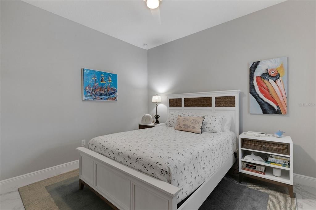 For Sale: $379,900 (2 beds, 2 baths, 1525 Square Feet)