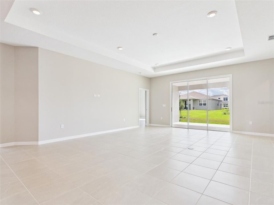 For Rent: $3,200 (4 beds, 3 baths, 2671 Square Feet)