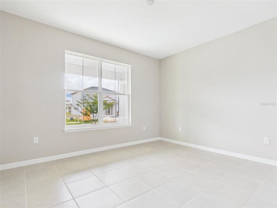For Rent: $3,200 (4 beds, 3 baths, 2671 Square Feet)
