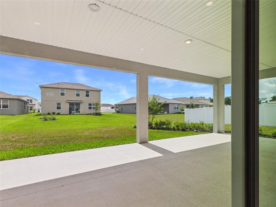 For Rent: $3,200 (4 beds, 3 baths, 2671 Square Feet)