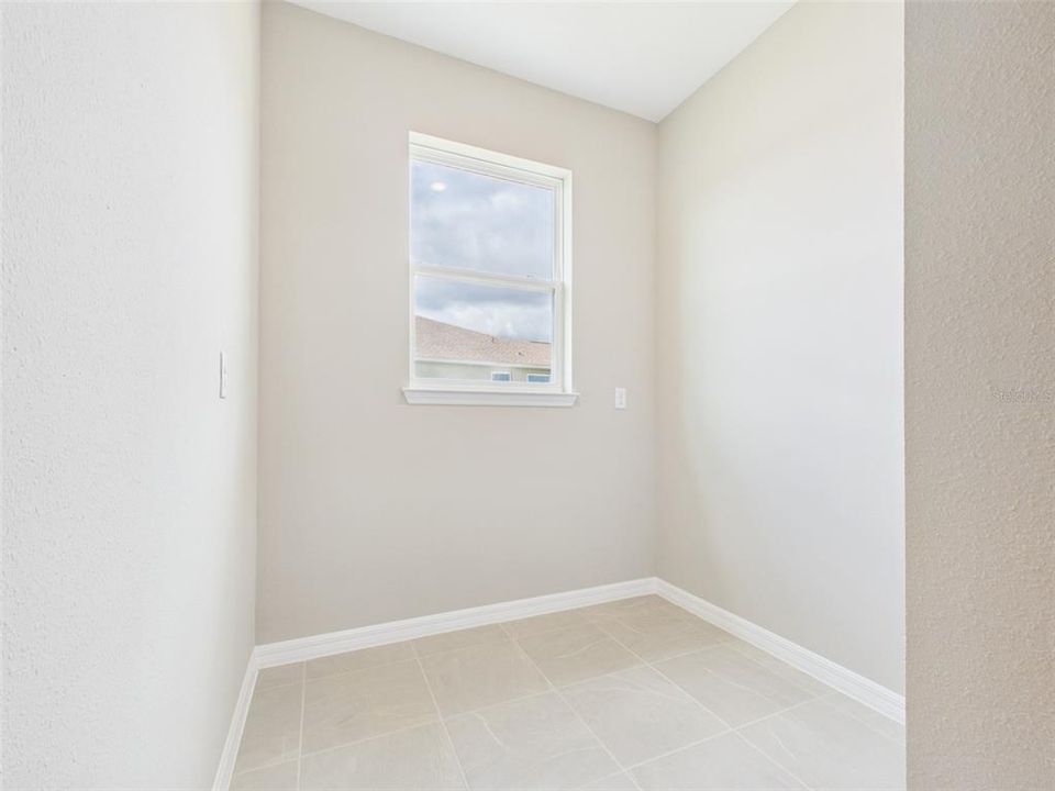 For Rent: $3,200 (4 beds, 3 baths, 2671 Square Feet)