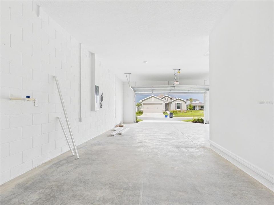 For Rent: $3,200 (4 beds, 3 baths, 2671 Square Feet)