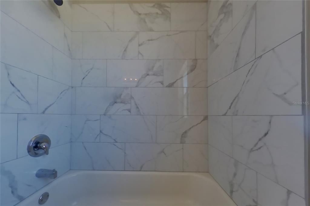 En Renta: $2,499 (4 camas, 2 baños, 1863 Pies cuadrados)