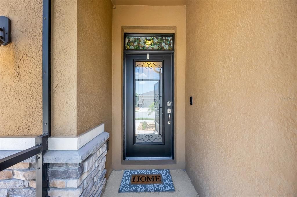 For Sale: $305,000 (3 beds, 2 baths, 1847 Square Feet)