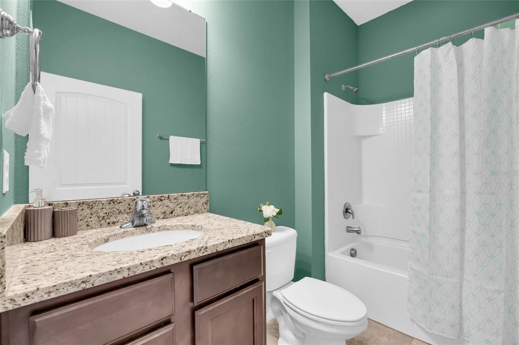 For Sale: $305,000 (3 beds, 2 baths, 1847 Square Feet)