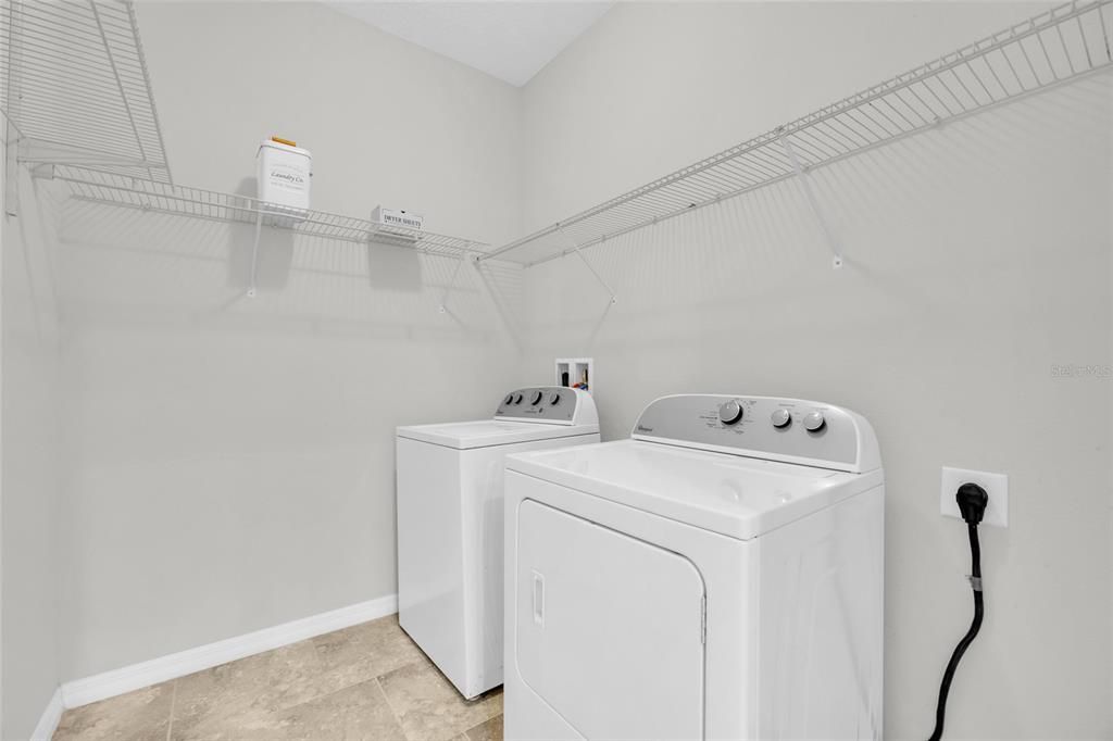 For Sale: $305,000 (3 beds, 2 baths, 1847 Square Feet)