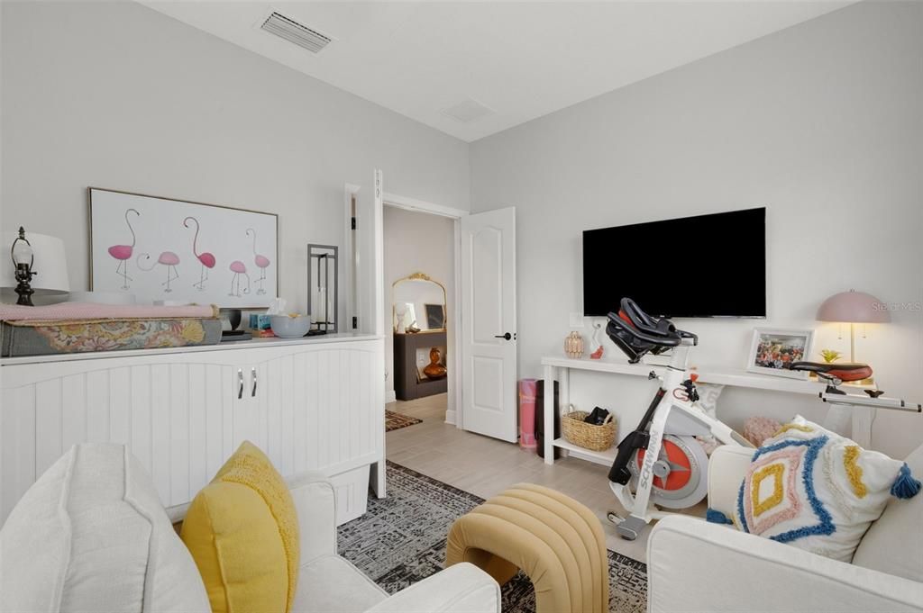 En Venta: $379,900 (2 camas, 2 baños, 1525 Pies cuadrados)