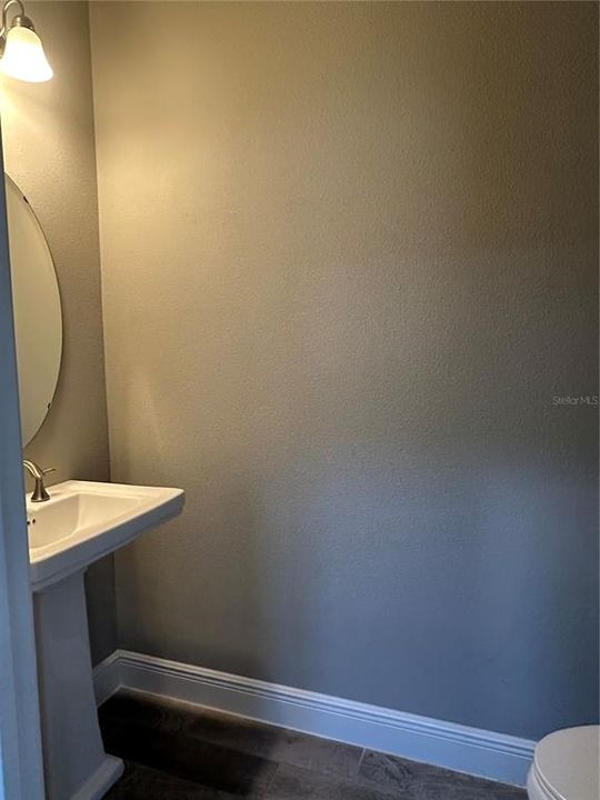 For Rent: $3,200 (3 beds, 3 baths, 2096 Square Feet)