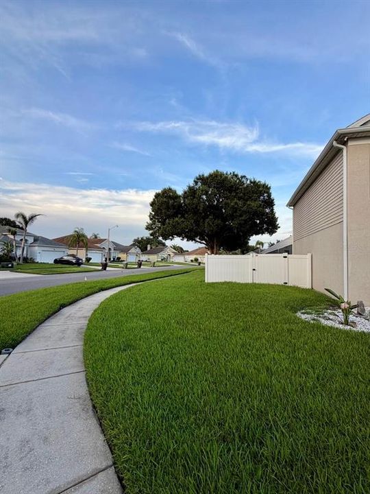 For Sale: $495,000 (4 beds, 2 baths, 2085 Square Feet)