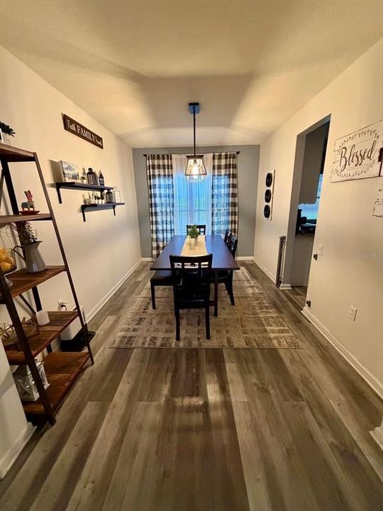 For Sale: $495,000 (4 beds, 2 baths, 2085 Square Feet)
