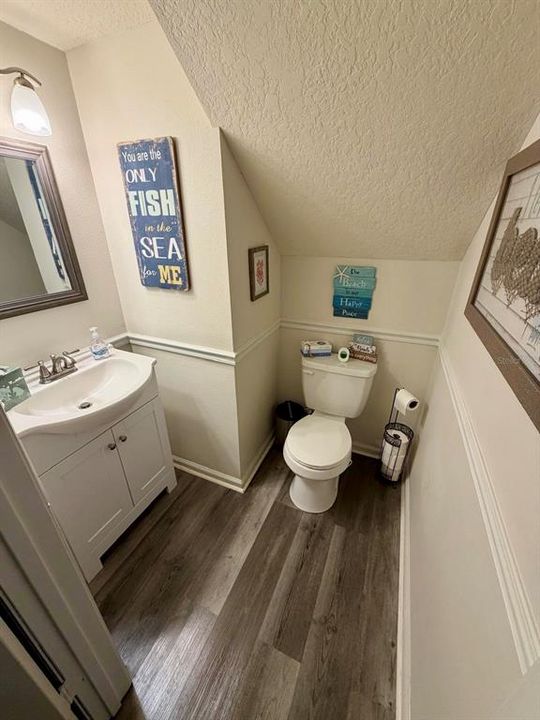 For Sale: $495,000 (4 beds, 2 baths, 2085 Square Feet)