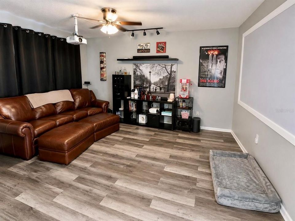 For Sale: $495,000 (4 beds, 2 baths, 2085 Square Feet)