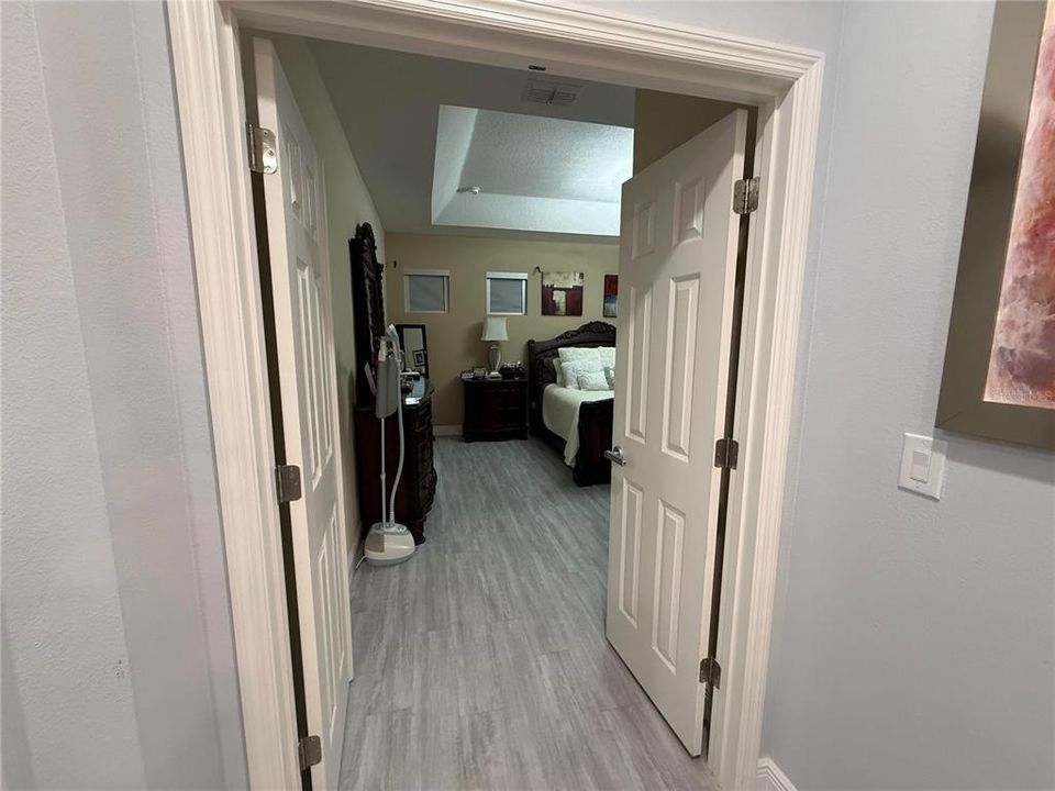 Activo con contrato: $3,400 (5 camas, 3 baños, 3054 Pies cuadrados)