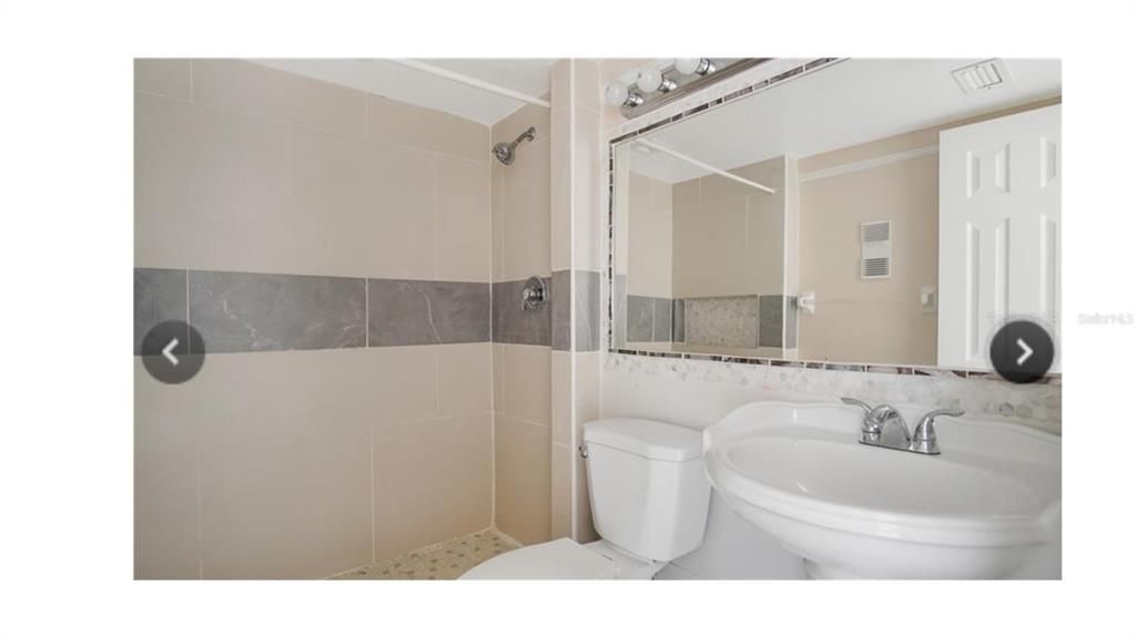 For Sale: $153,000 (2 beds, 2 baths, 1034 Square Feet)