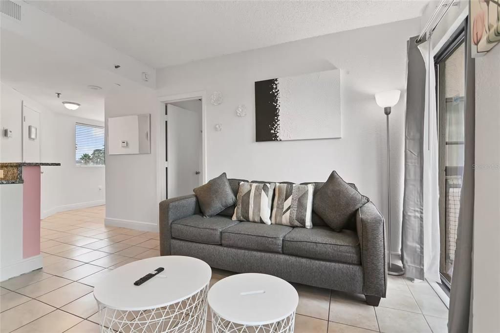 En Venta: $249,900 (2 camas, 2 baños, 578 Pies cuadrados)